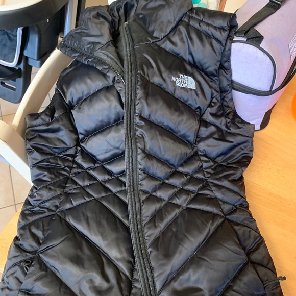 Black North Face Vest - Picture 2 of 3